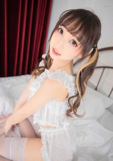 亚洲精品一区二区三区白峰美_BD英语迅雷电影在线