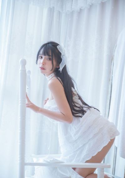先锋影音中文字幕_JVID性感写真