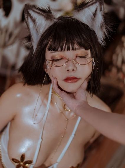 亚洲欧美aaa_超清高清完整版播放