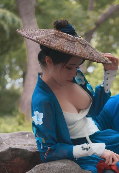 国产人妖在线播放网址_剧情片免费观看超清