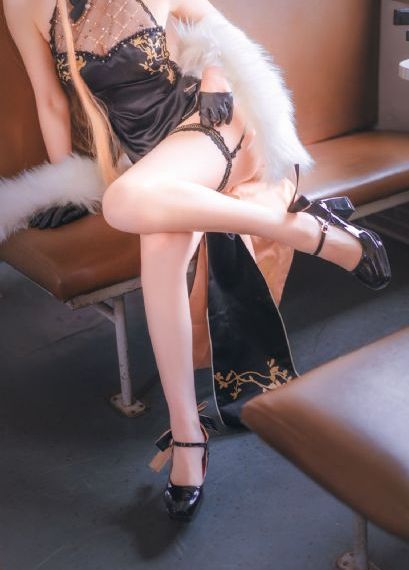 亚洲乱色伦图片区小说_高清免费在线观看