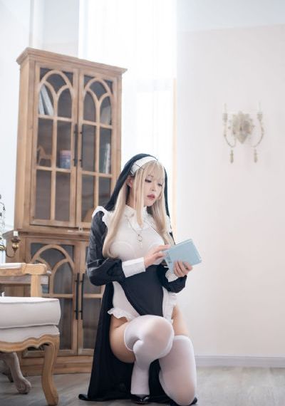暗交小拗女一区二区三区_720全集在线观看