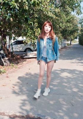 国产欧美黑寡妇久久久_DVD免费观看电视剧