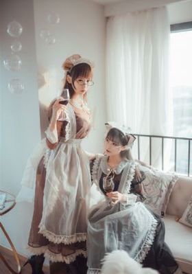 美女巨胸喷奶水视频www免费_720高清视频播放